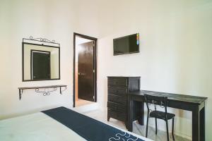 Televiisor ja/või meelelahutuskeskus majutusasutuses Hotel Los Ángeles +21 fotot