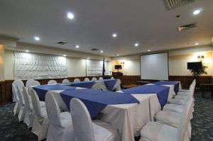 Gallery image of Tiara Oriental Hotel in Manila