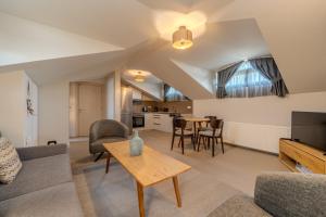 Χώρος καθιστικού στο Villa Sofa Palmiye Tatil Evi