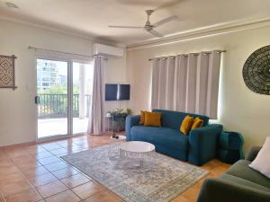 Posezení v ubytování Sunset Apartments - 2 brm 2 bth Darwin City