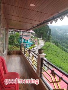 Φωτογραφία από το άλμπουμ του The Garden View Family Homestay σε Takdāh