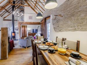 Jídlo v prázdninového domu nebo okolí + 21 fotografií