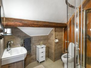 Ένα μπάνιο στο Orchard Barn - Uk47458