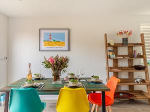 Billede fra billedgalleriet på Norfolk Broads Cottage i Stalham