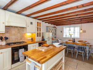 Køkken eller tekøkken på Box Tree Cottage