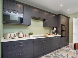 Dapur atau dapur kecil di Sunset View +22 gambar