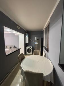 Χώρος καθιστικού στο Abek Apartments
