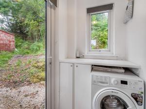 Φωτογραφία από το άλμπουμ του Sea Breeze Cottage σε Lochranza