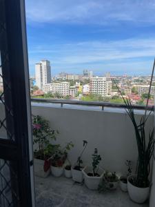 Μπαλκόνι ή βεράντα στο 2-Bedroom Condo Unit for Rent, Cebu City