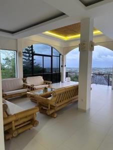 Et opholdsområde på Casavina Villa Bali + 6 billeder