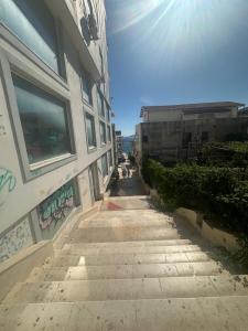 Gallery image of Vila Apartment with garden in Sarandë +15 photos