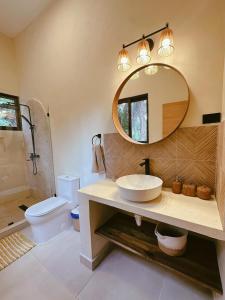 Koupelna v ubytování Casa Caona