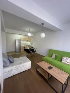 Η κουζίνα ή μικρή κουζίνα στο Stefea Center Apartment - Free Garage - Central