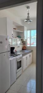 Η κουζίνα ή μικρή κουζίνα στο Apartment in the heart of Rabat-private parking & Wi-Fi
