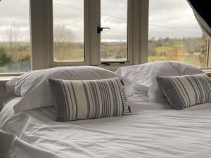 En eller flere senge i et værelse på The Forge