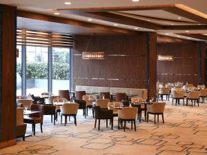 Εστιατόριο ή άλλο μέρος για φαγητό στο Mercure Istanbul West Hotel & Convention Center