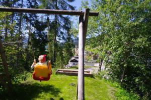 Aed väljaspool majutusasutust Waldfrieden