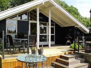 Gallery image of 8 person holiday home in Juelsminde-By Traum in Sønderby