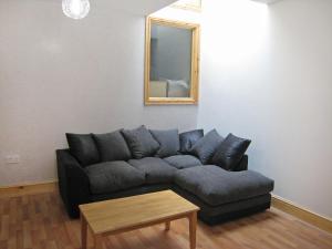 A seating area at Apartment Sandringham-3 