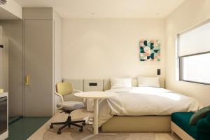 Кровать или кровати в номере GO Hotel Bangok Suvarnabhumi Airport