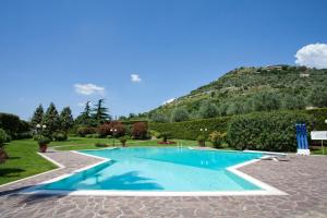 The swimming pool at or close to Sunny Palace Hotel Restaurant