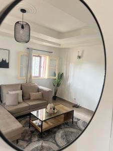 Φωτογραφία από το άλμπουμ του YEL home σε Λιμπρεβίλ