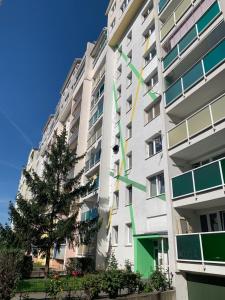 Budova, kde se apartmán nachází