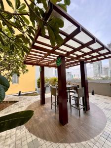 Balkoni atau teres di Colombo Skyline Luxury Apartments at On320 Union place