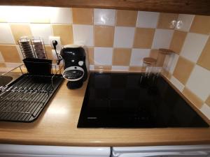 Nhà bếp/bếp nhỏ tại Résidence L'Albane, 4 pers, skis aux pieds, piscine et parking +13 ảnh