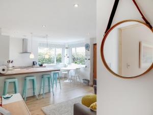 Nhà bếp/bếp nhỏ tại Chlobo Cottage