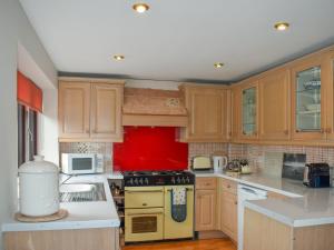 Köök või kööginurk majutusasutuses Sunnyside Cottage