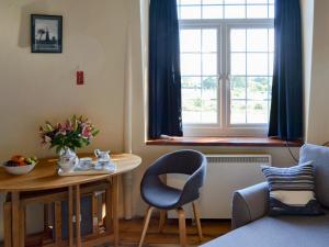 Posezení v ubytování The Mill - The Mill House - Cottage