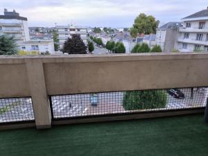 Balkón nebo terasa v ubytování Appartement cosy rénové, Angers centre + 2 fotografie
