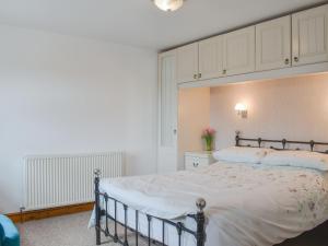 Katil atau katil-katil dalam bilik di Hosta House - Uk49872