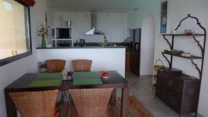 Køkken eller tekøkken på Villa Panorama Porto-Vecchio