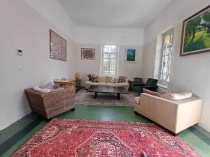 Χώρος καθιστικού στο The Jewel in Talbyeh +19 φωτογραφίες