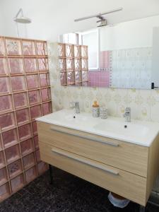Bilik mandi di Chez Pépète