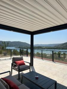 Peisaj natural din apropierea acestui apartament