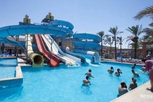 Gallery image of ميراج باي ريزورت أكوا بارك in Hurghada