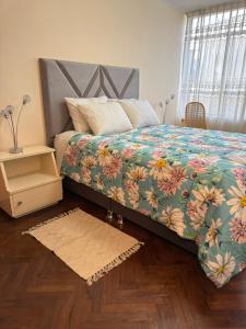 Katil atau katil-katil dalam bilik di Vintage Apartment Arequipa +18 gambar