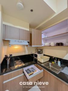 Foto da galeria de Casa Nieve Manila Bay Pet Friendly 1BR with Netflix and Pool View em Sampong