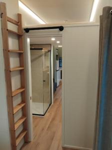 Imagen de la galería de Arthur Park Tiny Home, 