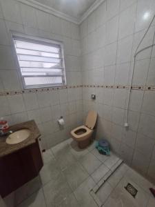 Ένα μπάνιο στο Aurora três