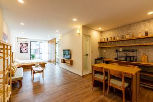 Kuchyň nebo kuchyňský kout v ubytování Coast Pearl Hotel & Apartment - Free Airport PickUp