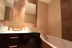 Koupelna v ubytování Hôtel A Madonetta