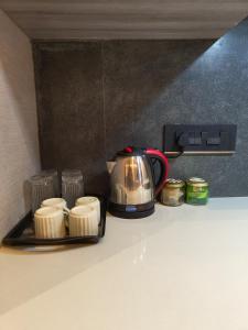 Kemudahan buat kopi dan teh di Serene Studios +5 gambar
