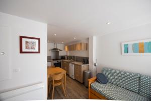 Køkken eller tekøkken på Appartement Lac D'annecy À Sevrier