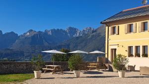 Γενική θέα στο βουνό ή θέα στο βουνό από  αυτό το κατάλυμα σε φάρμα