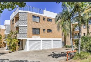 El edificio en el que está el departamento