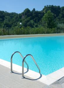 The swimming pool at or close to Bio Agriturismo Valle dei Calanchi